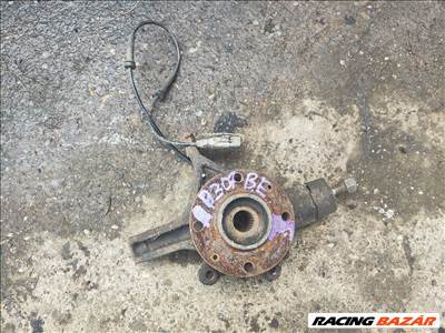 Peugeot 307 SW HDi 90 bal első csonkállvány 