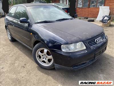 Audi A3 1.8i bontott alkatrészei