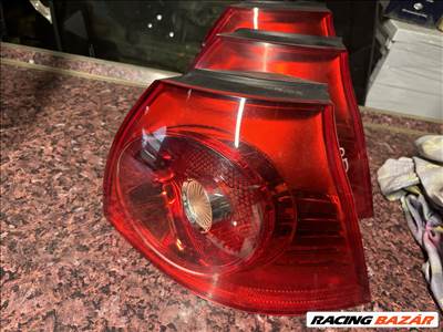 Volkswagen Golf V hátsó lámpák, belsők is.