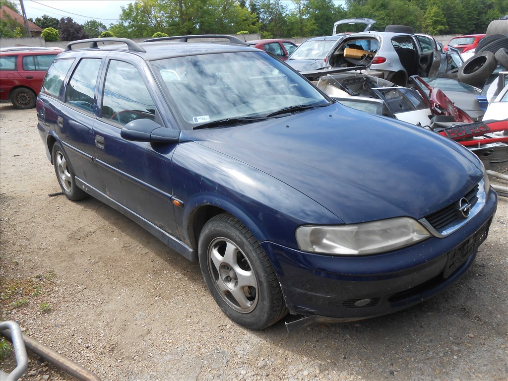 OPEL VECTRA B KOMBI (J96) 2.0 DTI 16V (F35) motorvezérlő 2. kép