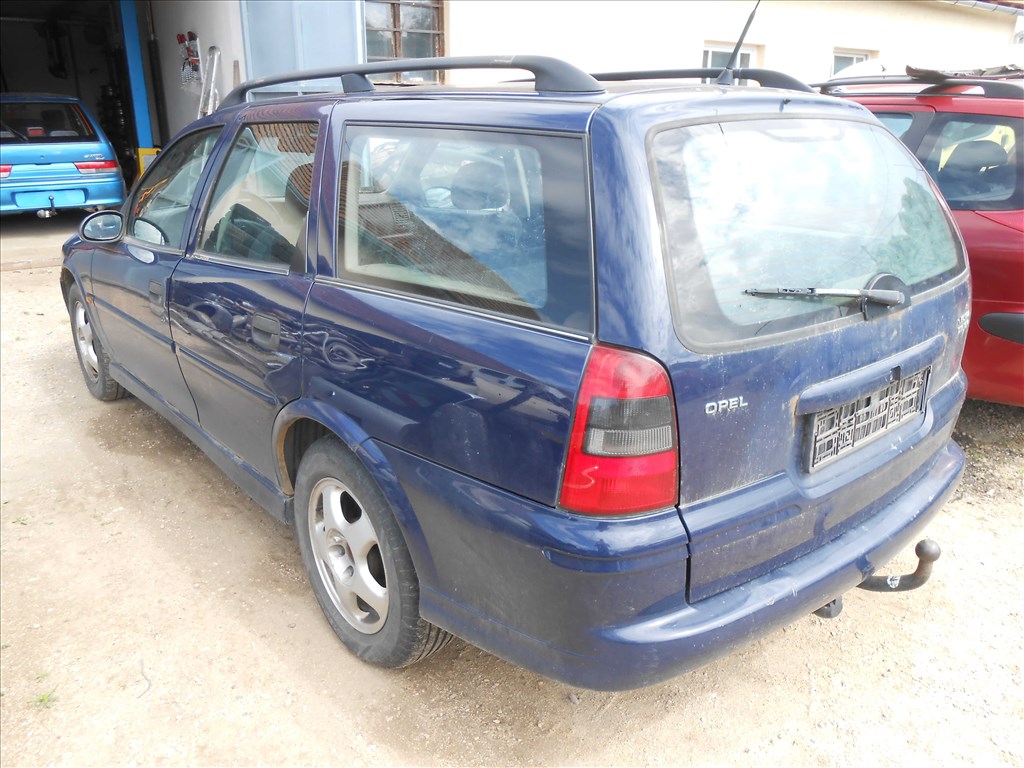 OPEL VECTRA B KOMBI (J96) 2.0 DTI 16V (F35) motorvezérlő 4. kép