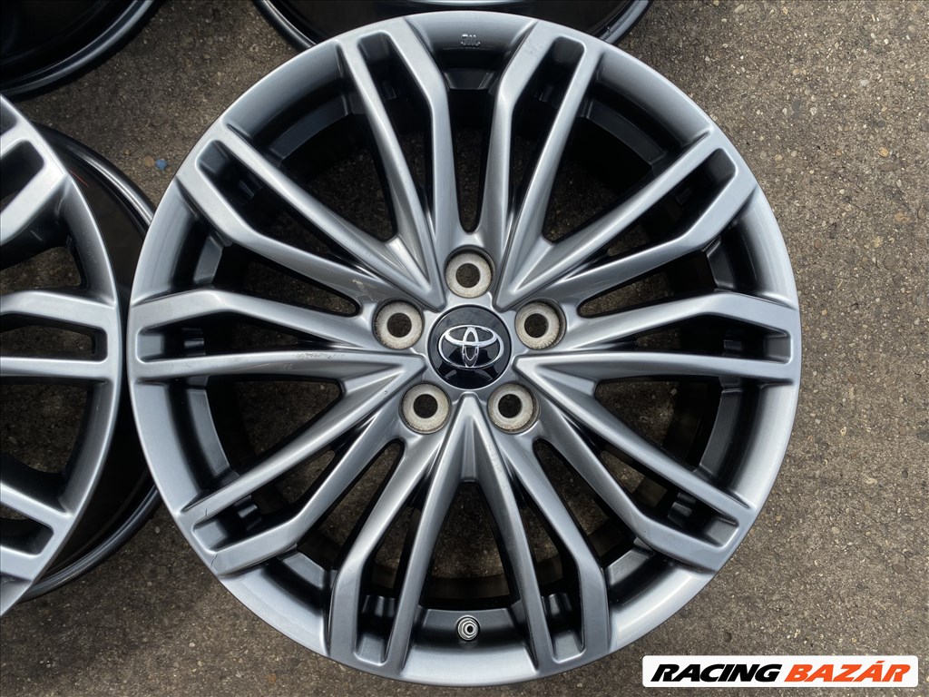 4db gyári 18″ Toyota C-HR alufelni. (3331) 2. kép