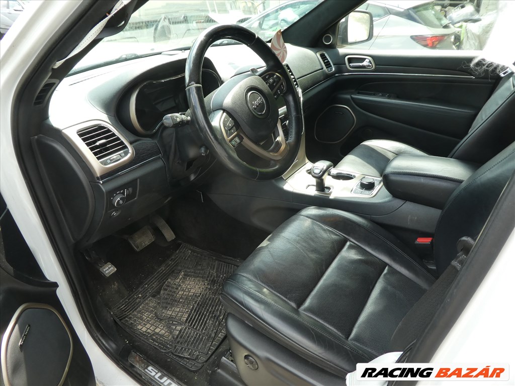 Jeep Grand Cherokee Summit 2015 (WK2) 3,0  bontott alkatrészei 10. kép
