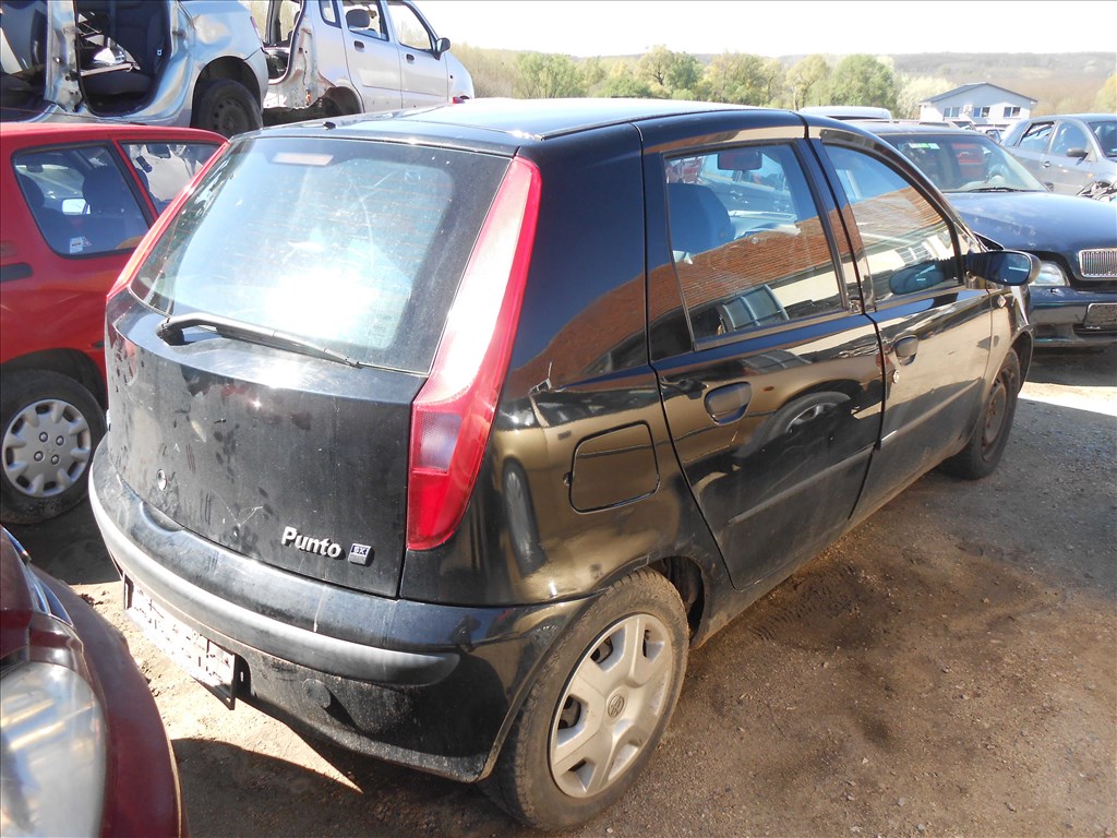 FIAT PUNTO (188) 1.2 60 bal első sárvédő 2. kép