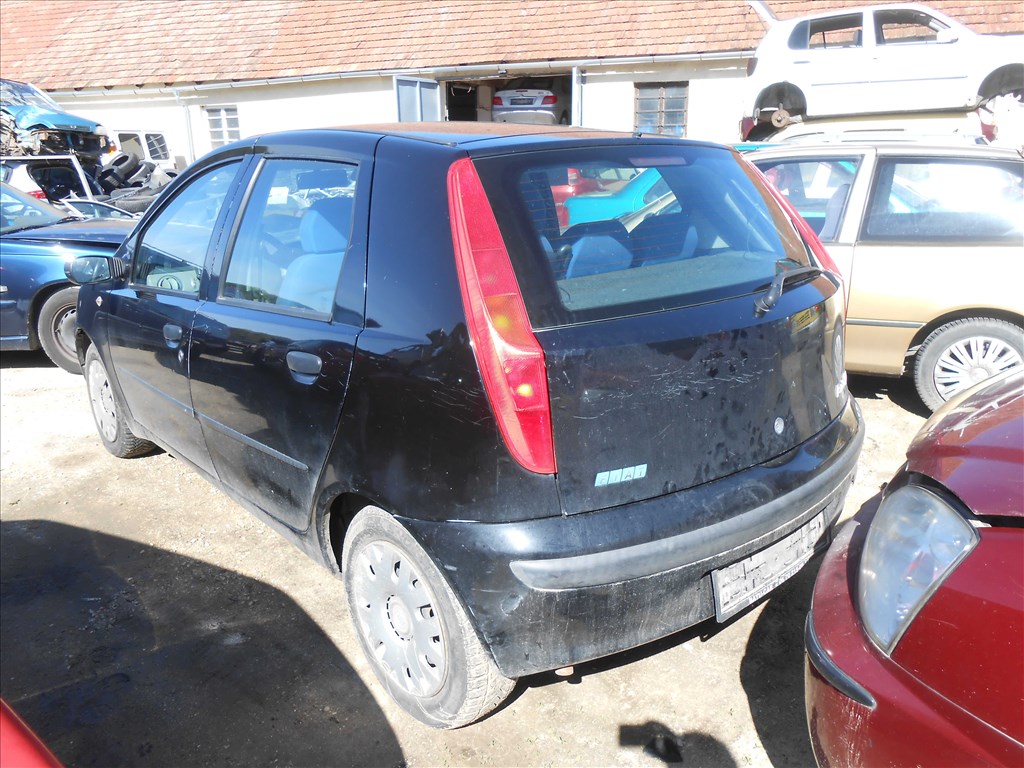 FIAT PUNTO (188) 1.2 60 bal első sárvédő 4. kép