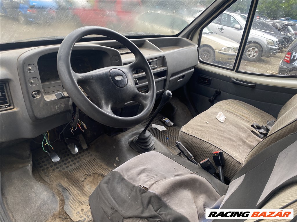 Ford Transit 2.5D bontott alkatrészei 3. kép