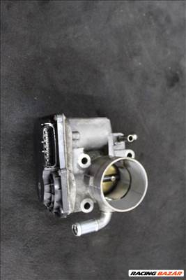 Suzuki Swift 2006 1.3B fojtószelep