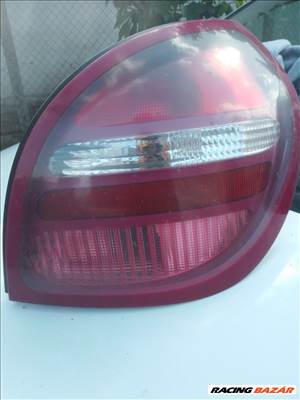 Nissan Almera N.16.hátsó lámpa.