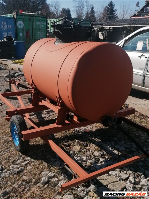 Víz tároló mobil 1400l 6. kép