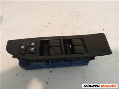 Toyota Verso ablakemelő kapcsoló 8404005040
