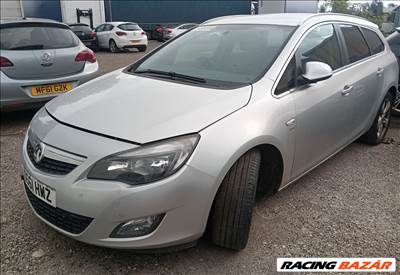 Opel Astra J elejéhez alkatrészek