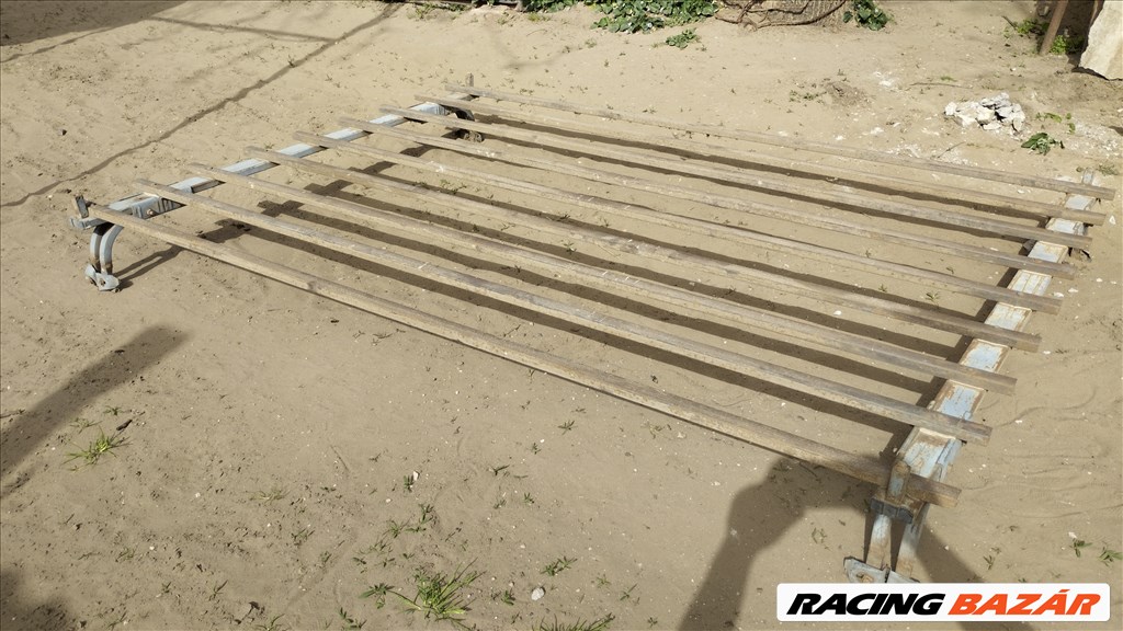 Kisbuszra való tetőcsomagtartó 200 cm x 135 cm 3. kép