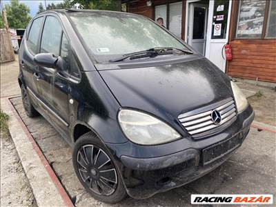 Mercedes A 140 bontott alkatrészei