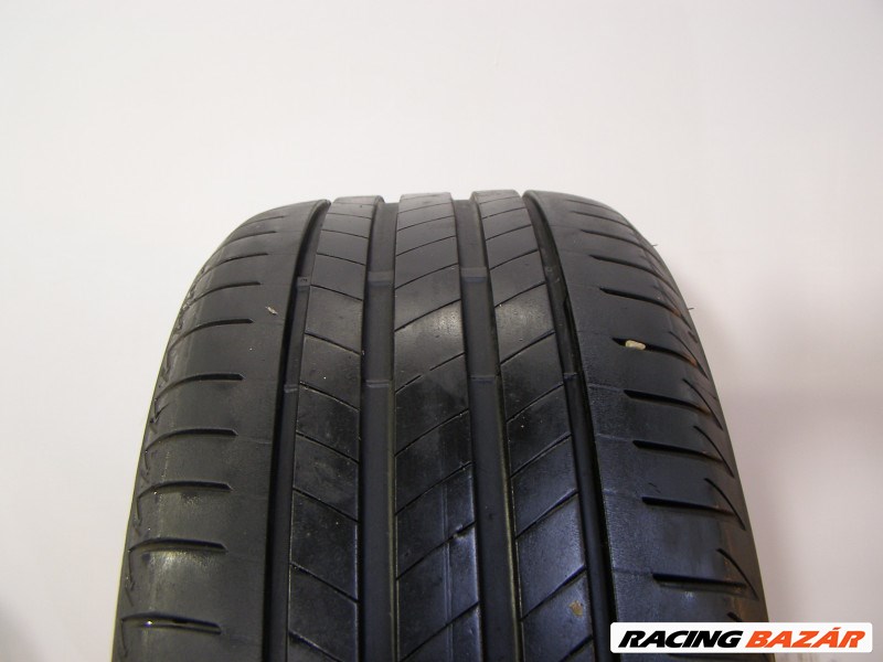 Bridgestone T005 245/45 R18  1. kép