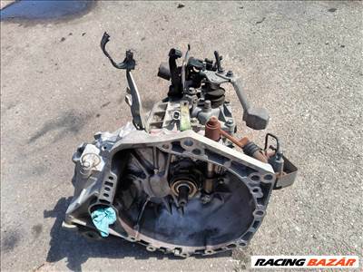 Toyota Yaris (XP90) Váltó (mechanikus) toyota1kr