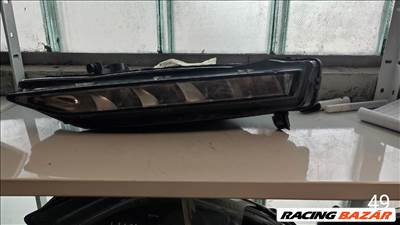 Skoda Superb III jobb ködlámpa  3v0941700b