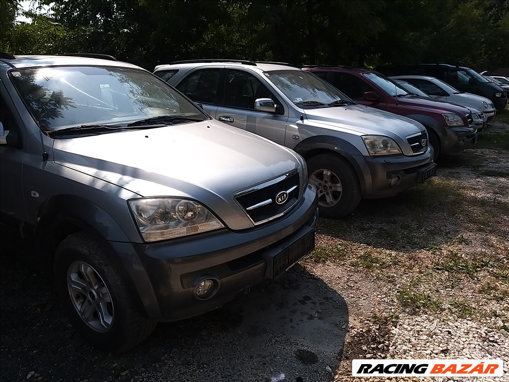 Kia Sorento (JC) bontott alkatrészei 1. kép