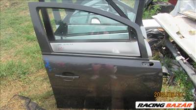 Opel Corsa D 2012 jobb első ajtó kompletten tükör nélkül ( 1432)