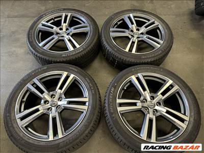  5x108 lyukosztású 20" újszerű (gyári felni) alufelni, rajta 255/45 újszerű Michelin nyári gumi 