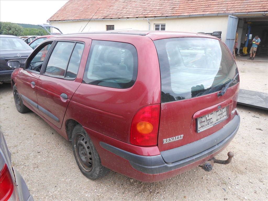 RENAULT MEGANE I GRANDTOUR (KA0/1) 1.4 16V óracsoport 4. kép