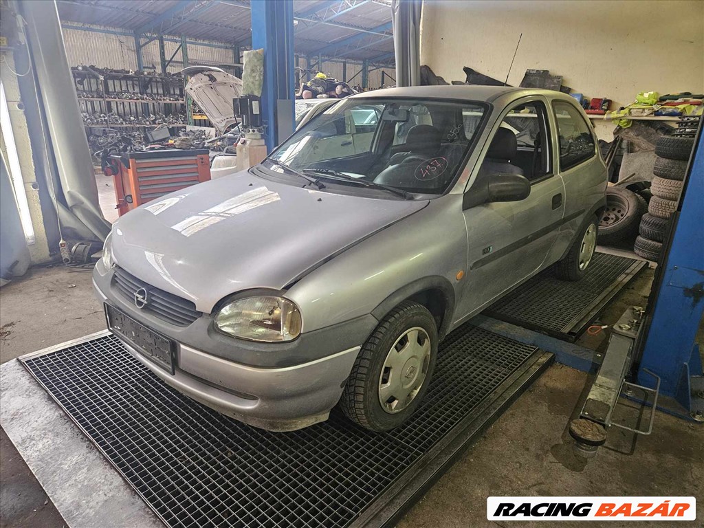 Opel Corsa B bontott alkatrészei 5. kép