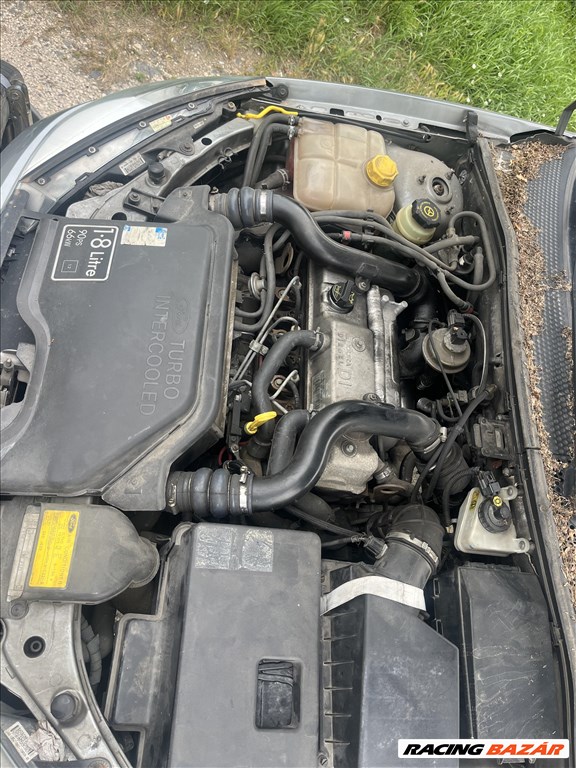 Ford Focus Mk11.8 tddi 90 le bontott alkatrészei 2. kép