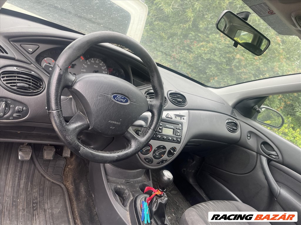 Ford Focus Mk11.8 tddi 90 le bontott alkatrészei 3. kép