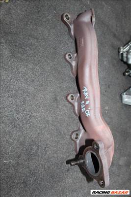 Toyota RAV4 III 2006-2013 kipufogó leömlő 