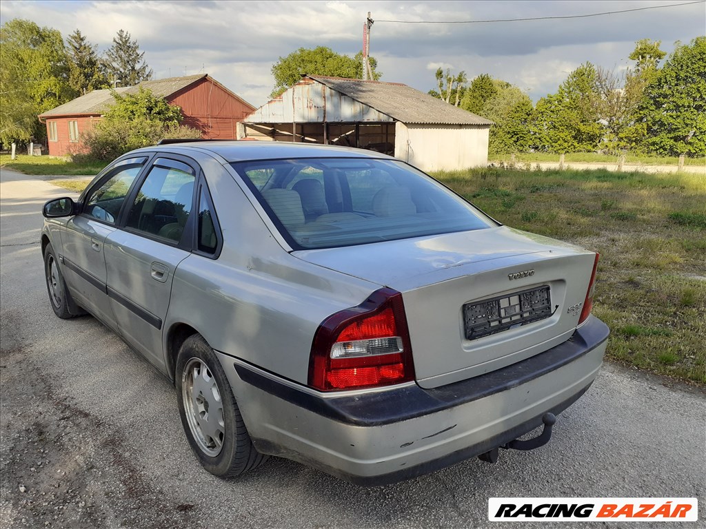 Volvo s80 motorháztető eleje lámpa lökhárító stb 3. kép