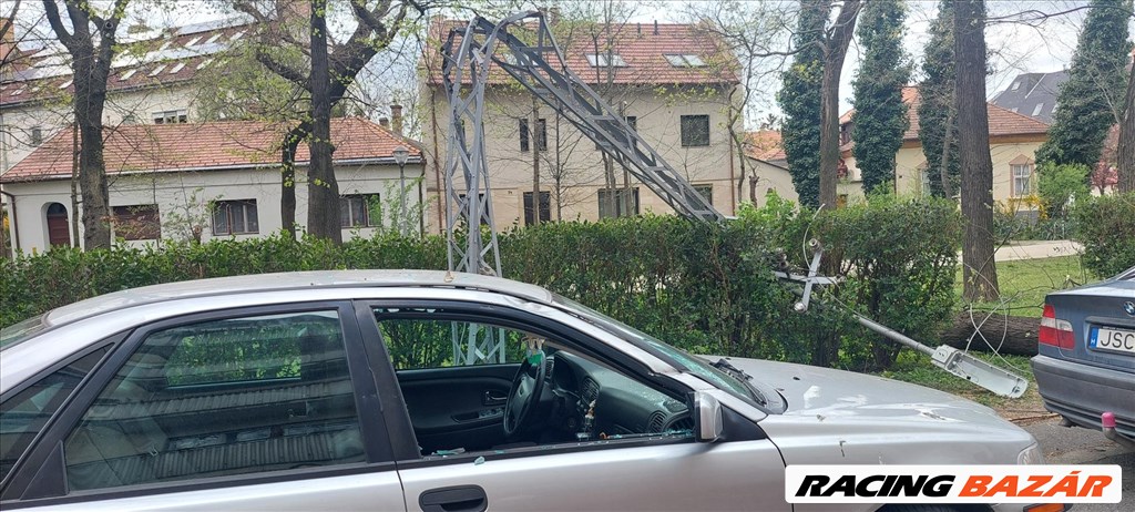 Volvo S40 bontásra egyben eladó 3. kép