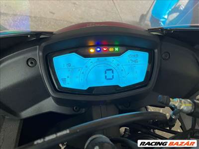 APRILIA RS 125 4T,2023-ASRÓL :3150KM-T HASZNÁLT,JELENLEG MÉG KIPRÓBÁLHATÓ GYÁRI MŰSZERFAL