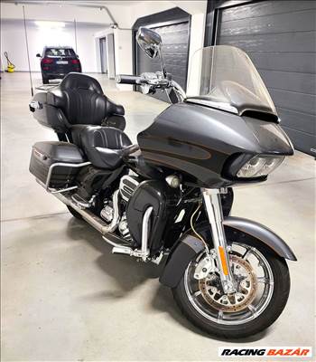 HARLEY-DAVIDSON ROAD GLIDE ULTRA