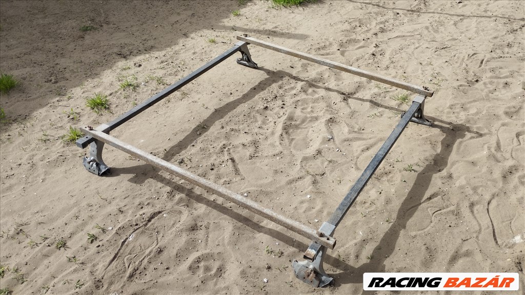 Thule tetőcsomagtartó 110 x 100 cm 3. kép