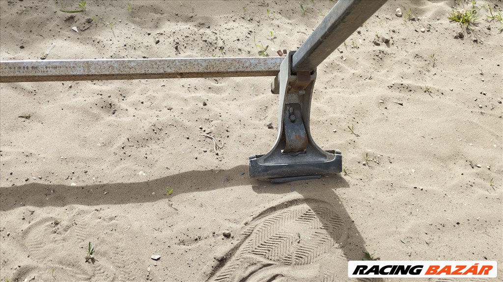 Thule tetőcsomagtartó 110 x 100 cm 10. kép