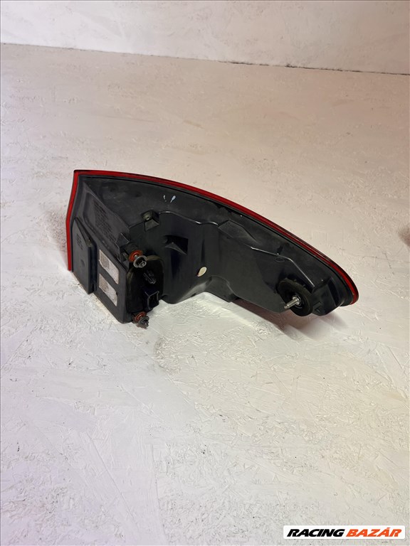 BMW F11 bal hátsó lámpa 63217203233 1. kép