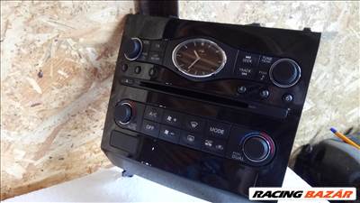 Infiniti FX / QX70 rádió és klíma panel