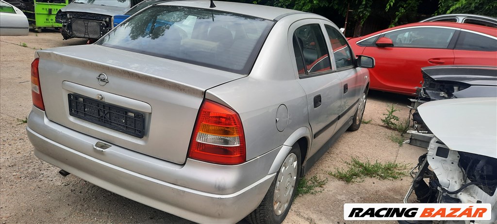 Opel Astra G Z14xep bontott alkatrészei 3. kép