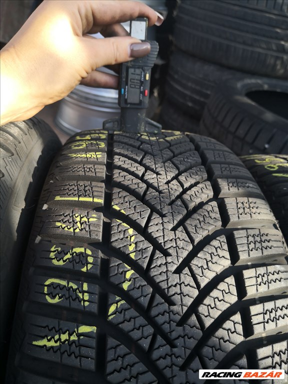 195/45 R16 Semperit téli gumi 98000ft a 4db/254/ 3. kép