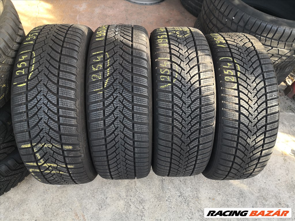 195/45 R16 Semperit téli gumi 98000ft a 4db/254/ 5. kép