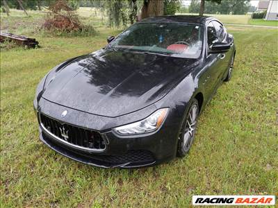 Maserati Ghibli bontott alkatrészei