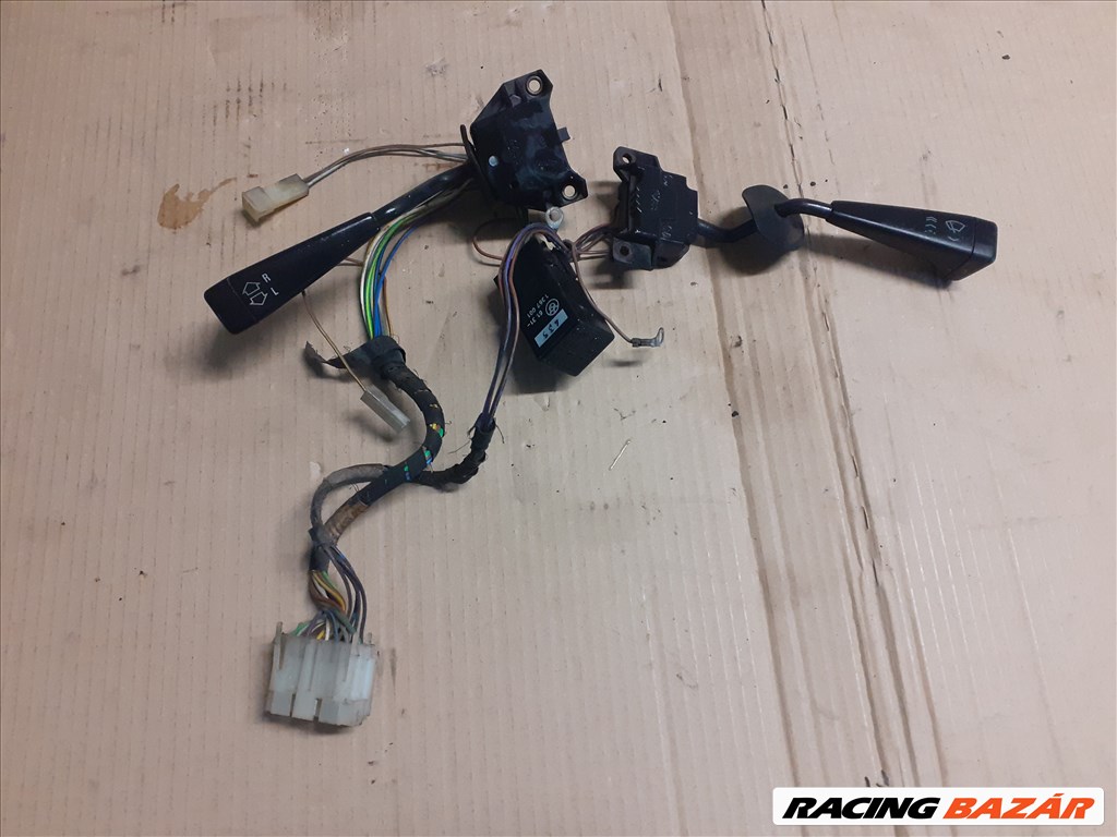 BMW E30 irányjelző és ablaktörlő karok eladók! 1. kép