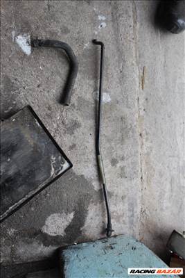 Toyota RAV4 III 2006-2013 motorháztető kitámasztó