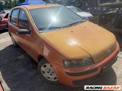 Fiat Punto II 1.2i bontott alkatrészei