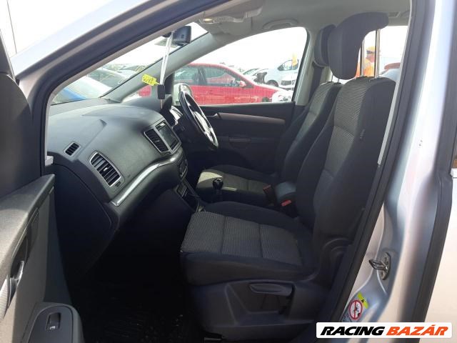 Volkswagen Sharan II bontott alkatrészei 5. kép