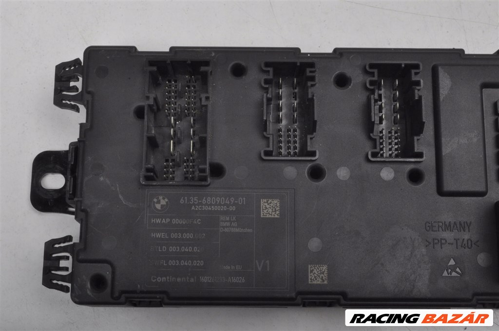 BMW 1-es sorozat F20, F21 REM modul biztosítéktábla 6809049 3. kép