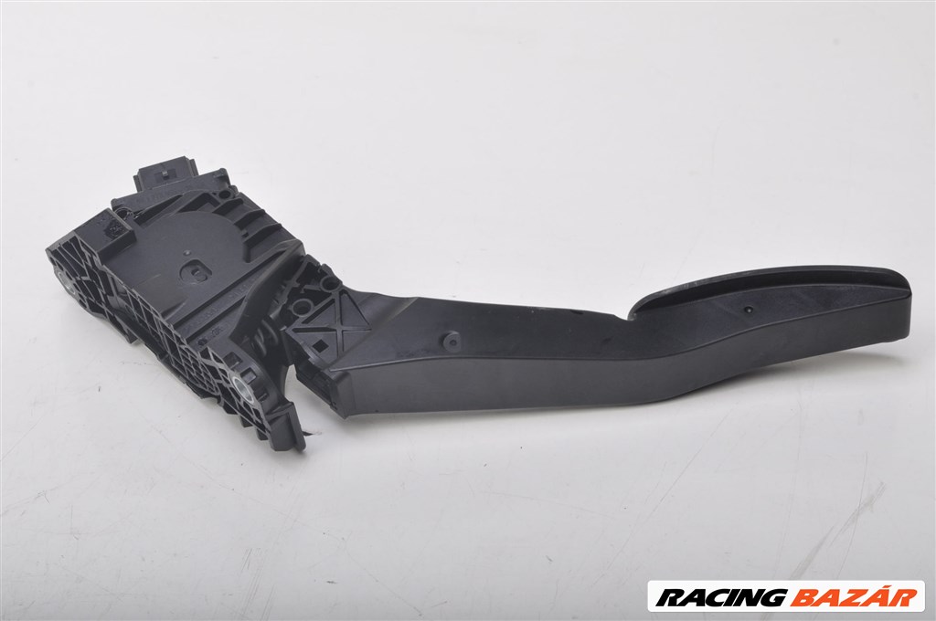 Ford EcoSport elektromos gázpedál h1bc9f836a1 3. kép