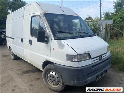 Peugeot Boxer 2.4D bontott alkatrészei