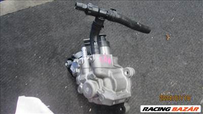 Seat Leon 5F  2.0D 2015 magasnyomású szivattyú 04L130755D