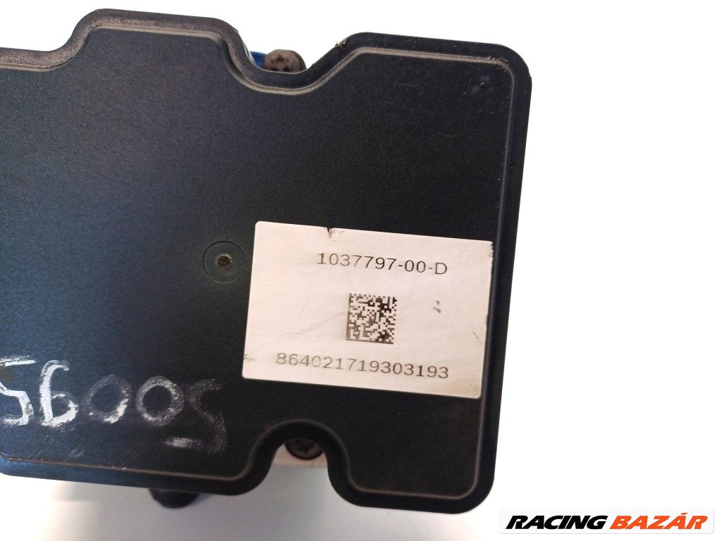 Tesla Model S ABS kocka  103779700d 2. kép