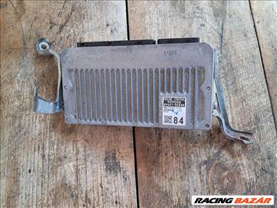 Toyota Auris (E180) 1.6 benzin 1ZR motorvezérlő  896610z840